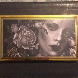 Kat Von D 10 year anniversary eyeshadow palette